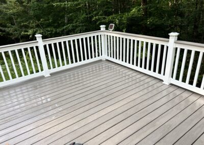 new deck and railings